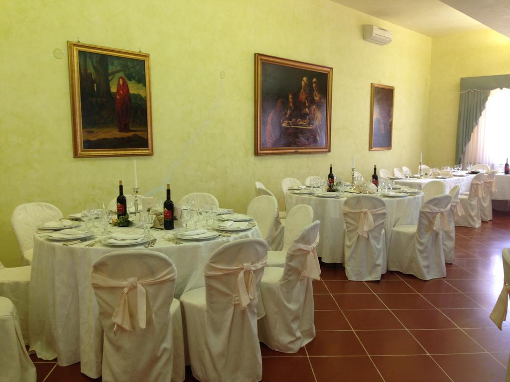 Hotel Castello D'Abruzzo Ripa Teatina Exterior foto