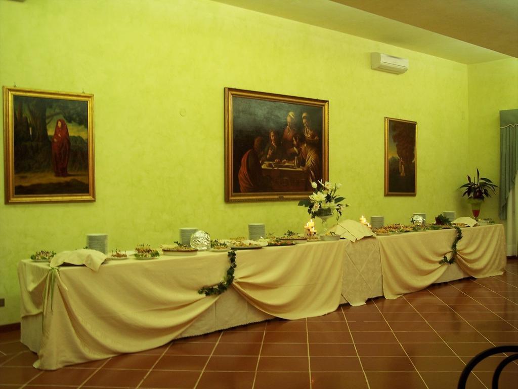 Hotel Castello D'Abruzzo Ripa Teatina Exterior foto
